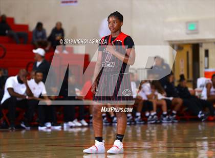 Thumbnail 2 in Centennial vs. Etiwanda (Battle at the Beach) photogallery.