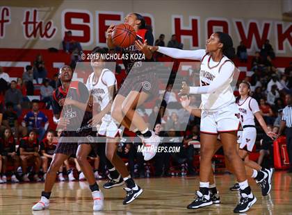 Thumbnail 1 in Centennial vs. Etiwanda (Battle at the Beach) photogallery.