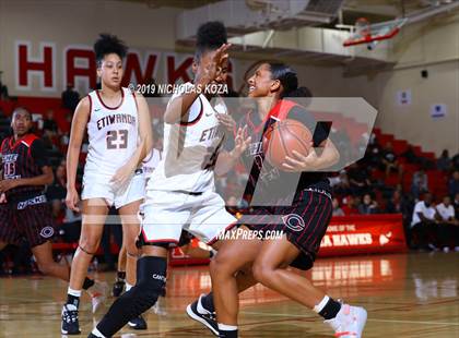 Thumbnail 2 in Centennial vs. Etiwanda (Battle at the Beach) photogallery.