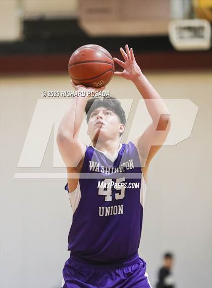 Thumbnail 3 in Washington Union vs Mission Oak (Polly Wihelmsen Tournament)  photogallery.
