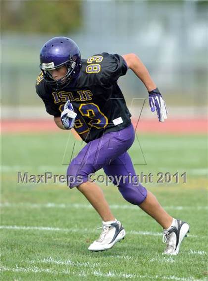 Thumbnail 1 in Sayville @ Islip photogallery.