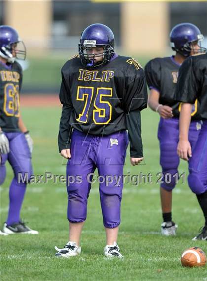 Thumbnail 1 in Sayville @ Islip photogallery.
