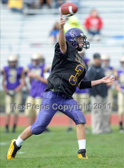 Thumbnail 3 in Sayville @ Islip photogallery.