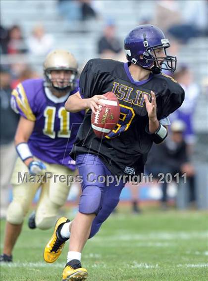 Thumbnail 1 in Sayville @ Islip photogallery.