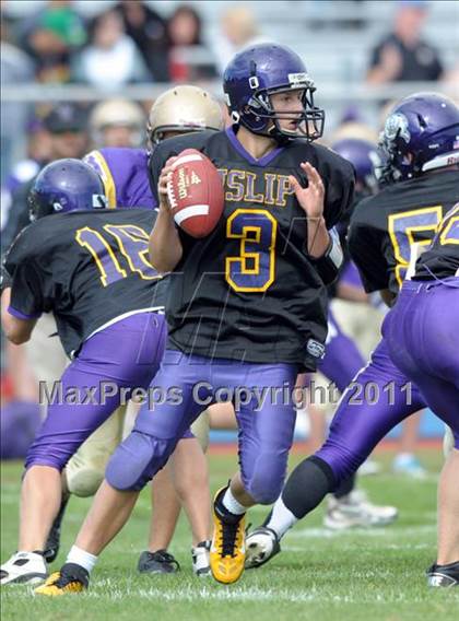 Thumbnail 2 in Sayville @ Islip photogallery.