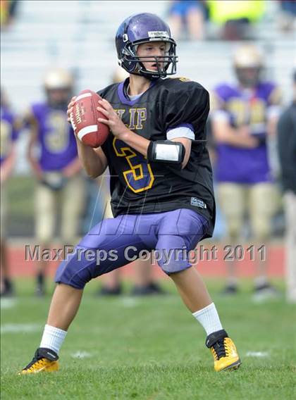 Thumbnail 3 in Sayville @ Islip photogallery.