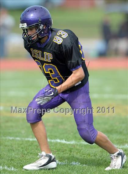 Thumbnail 2 in Sayville @ Islip photogallery.
