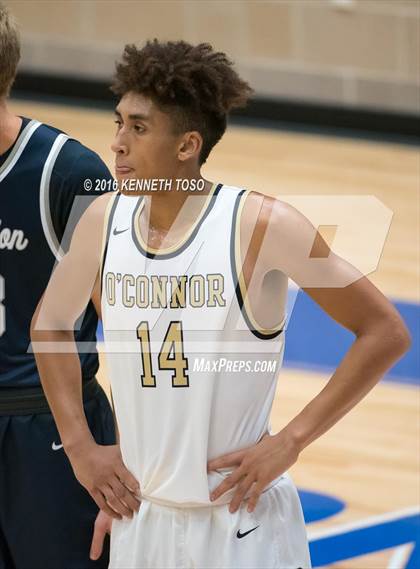 Thumbnail 3 in Boerne-Champion vs. O'Connor photogallery.