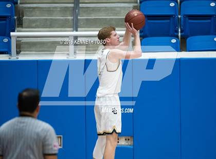 Thumbnail 1 in Boerne-Champion vs. O'Connor photogallery.