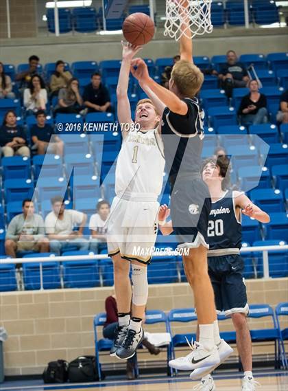 Thumbnail 3 in Boerne-Champion vs. O'Connor photogallery.