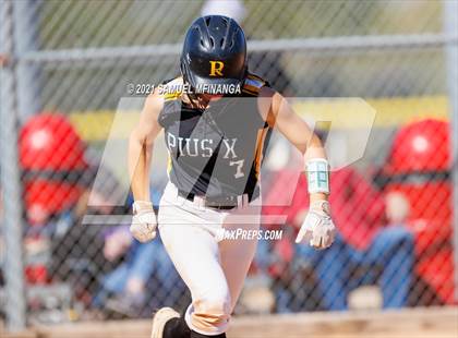 Thumbnail 1 in Marian vs. Pius X photogallery.