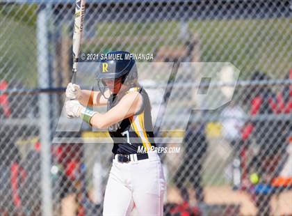 Thumbnail 2 in Marian vs. Pius X photogallery.