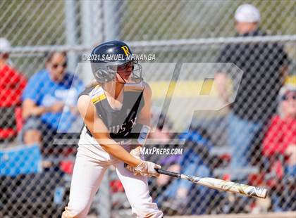Thumbnail 2 in Marian vs. Pius X photogallery.