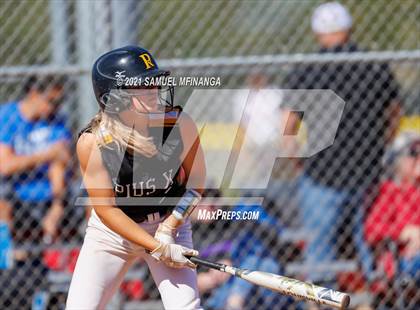 Thumbnail 2 in Marian vs. Pius X photogallery.