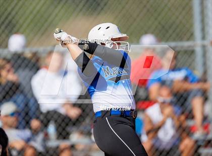 Thumbnail 1 in Marian vs. Pius X photogallery.
