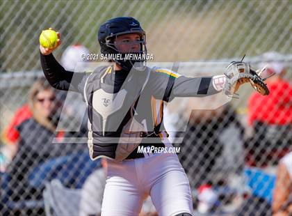 Thumbnail 3 in Marian vs. Pius X photogallery.