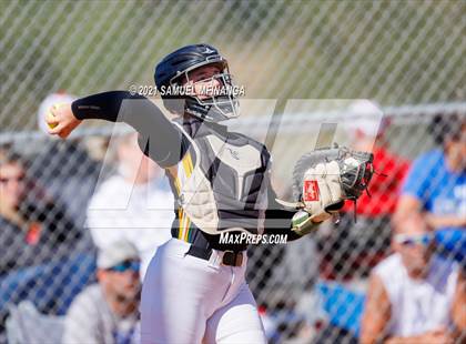 Thumbnail 2 in Marian vs. Pius X photogallery.