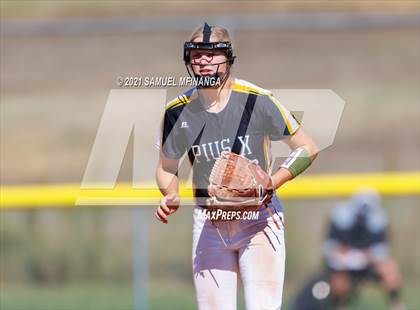Thumbnail 1 in Marian vs. Pius X photogallery.