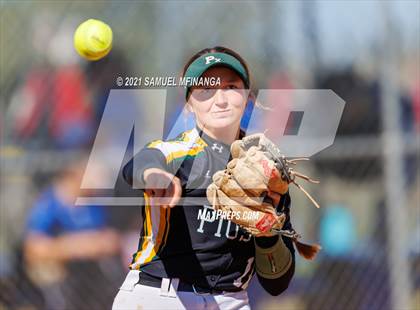 Thumbnail 1 in Marian vs. Pius X photogallery.