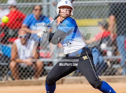 Thumbnail 2 in Marian vs. Pius X photogallery.