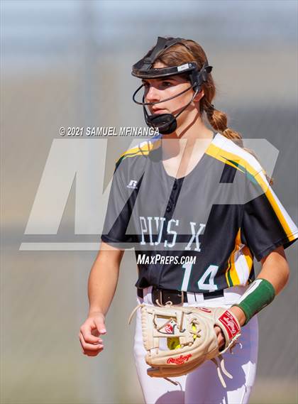 Thumbnail 3 in Marian vs. Pius X photogallery.