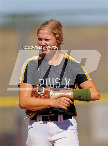 Thumbnail 3 in Marian vs. Pius X photogallery.