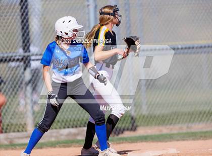 Thumbnail 1 in Marian vs. Pius X photogallery.