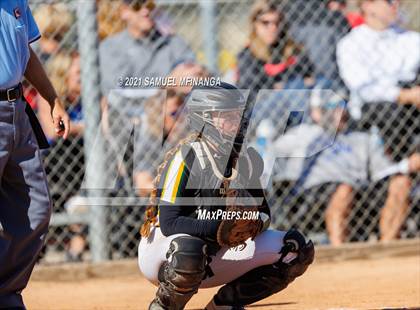 Thumbnail 2 in Marian vs. Pius X photogallery.