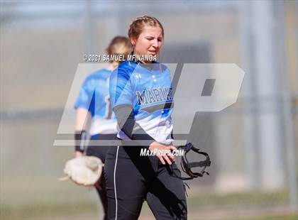 Thumbnail 3 in Marian vs. Pius X photogallery.