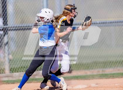 Thumbnail 2 in Marian vs. Pius X photogallery.