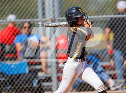 Thumbnail 3 in Marian vs. Pius X photogallery.
