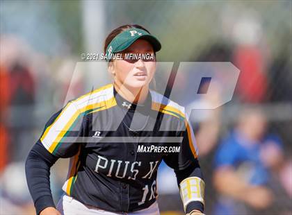 Thumbnail 3 in Marian vs. Pius X photogallery.