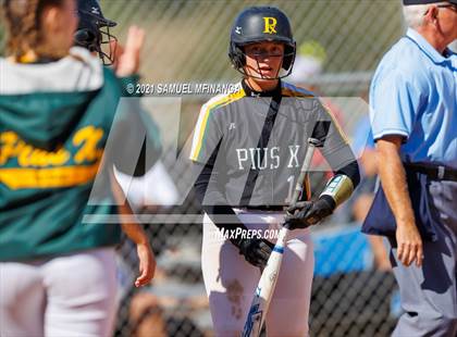 Thumbnail 3 in Marian vs. Pius X photogallery.