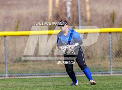 Thumbnail 2 in Marian vs. Pius X photogallery.