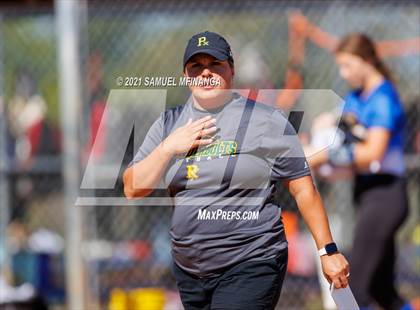 Thumbnail 2 in Marian vs. Pius X photogallery.