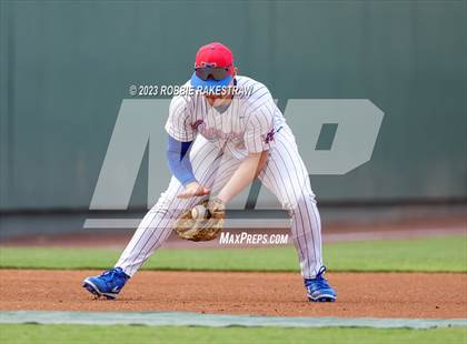 Thumbnail 3 in Westlake vs. Pearland (UIL 6A Baseball State Semifinal) photogallery.