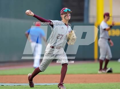 Thumbnail 3 in Westlake vs. Pearland (UIL 6A Baseball State Semifinal) photogallery.