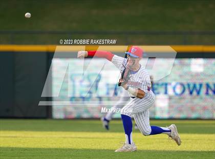 Thumbnail 3 in Westlake vs. Pearland (UIL 6A Baseball State Semifinal) photogallery.