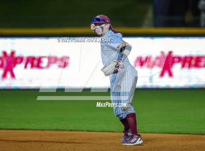 Thumbnail 1 in Westlake vs. Pearland (UIL 6A Baseball State Semifinal) photogallery.