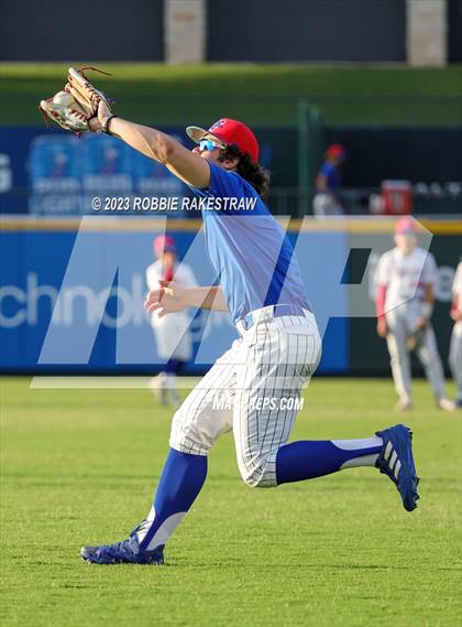 Thumbnail 1 in Westlake vs. Pearland (UIL 6A Baseball State Semifinal) photogallery.