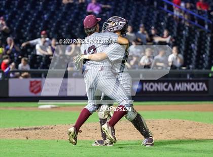 Thumbnail 3 in Westlake vs. Pearland (UIL 6A Baseball State Semifinal) photogallery.