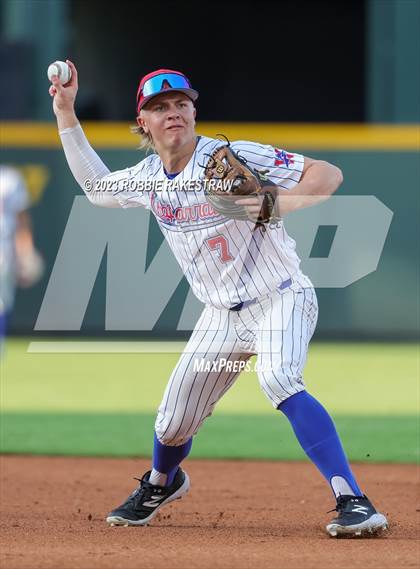 Thumbnail 2 in Westlake vs. Pearland (UIL 6A Baseball State Semifinal) photogallery.