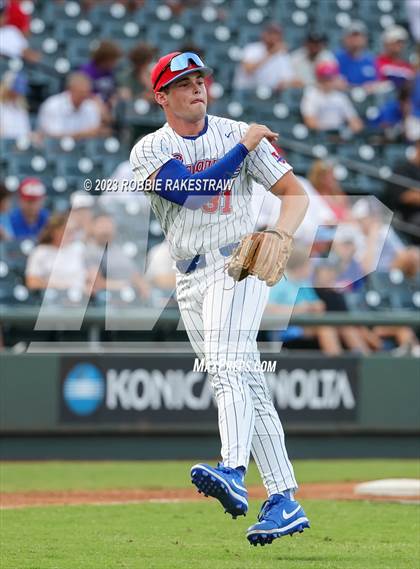 Thumbnail 3 in Westlake vs. Pearland (UIL 6A Baseball State Semifinal) photogallery.