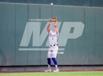 Thumbnail 2 in Westlake vs. Pearland (UIL 6A Baseball State Semifinal) photogallery.
