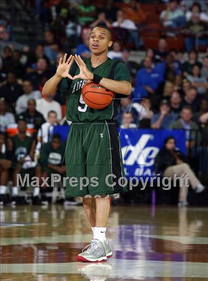 Thumbnail 2 in Marcus vs. Fort Bend Hightower (UIL 5A Semifinal) photogallery.