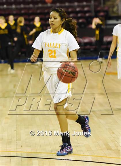 Thumbnail 2 in Arizona Lutheran Academy @ Valley (AIA D4 Semifinal) photogallery.