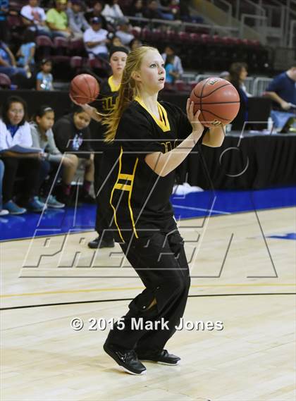 Thumbnail 2 in Arizona Lutheran Academy @ Valley (AIA D4 Semifinal) photogallery.