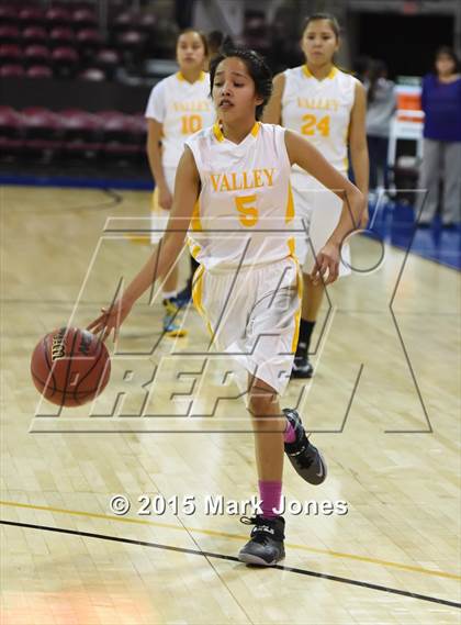 Thumbnail 2 in Arizona Lutheran Academy @ Valley (AIA D4 Semifinal) photogallery.