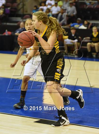 Thumbnail 1 in Arizona Lutheran Academy @ Valley (AIA D4 Semifinal) photogallery.