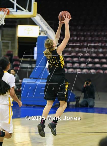 Thumbnail 2 in Arizona Lutheran Academy @ Valley (AIA D4 Semifinal) photogallery.